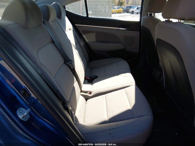 2020 Hyundai Elantra Value Edition მანქანა იყიდება აუქციონზე, vin: 5NPD84LF0LH522622, აუქციონის ნომერი: 44867936