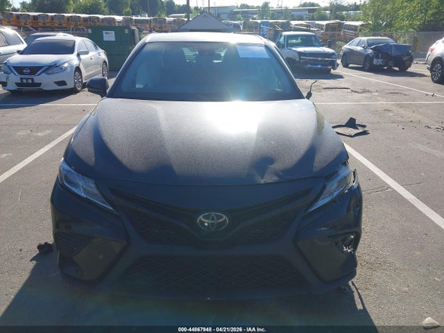 44867948 :رقم المزاد ، 4T1G11AK5LU364845 vin ، 2020 Toyota Camry Se مزاد بيع