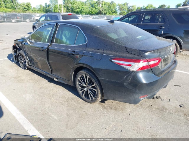 44867948 :رقم المزاد ، 4T1G11AK5LU364845 vin ، 2020 Toyota Camry Se مزاد بيع