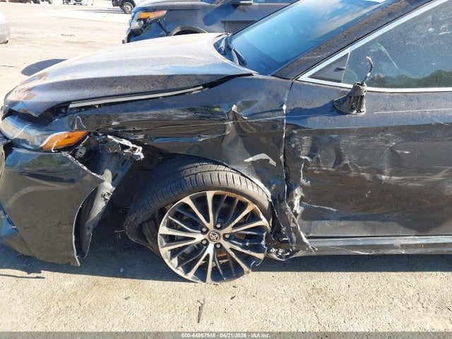 44867948 :رقم المزاد ، 4T1G11AK5LU364845 vin ، 2020 Toyota Camry Se مزاد بيع