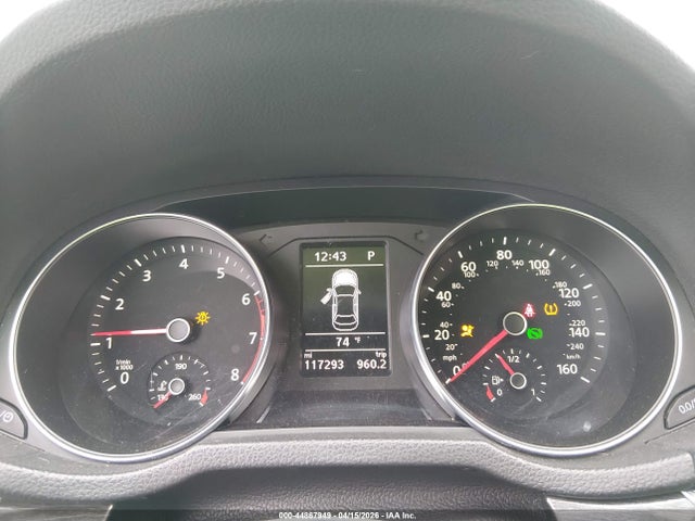 2016 Volkswagen Passat 1.8t Se მანქანა იყიდება აუქციონზე, vin: 1VWBS7A34GC035828, აუქციონის ნომერი: 44867949