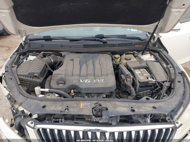 44867950 :رقم المزاد ، 1G4GC5E36DF298218 vin ، 2013 Buick Lacrosse Leather Group مزاد بيع