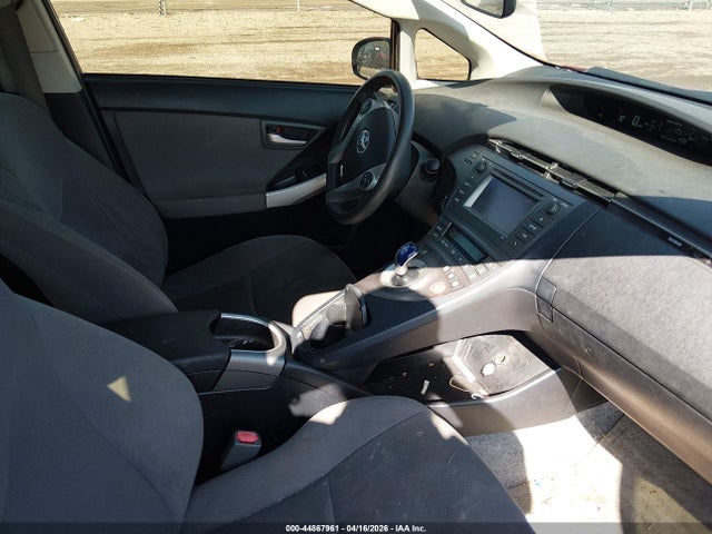 Продаж на аукціоні авто 2014 Toyota Prius Two, vin: JTDKN3DUXE1768403, номер лоту: 44867961
