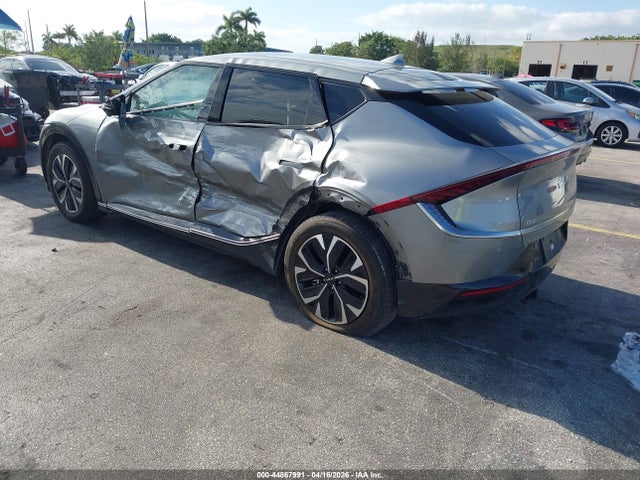 KNDC34LA4R5220256 KIA Ev6 Wind