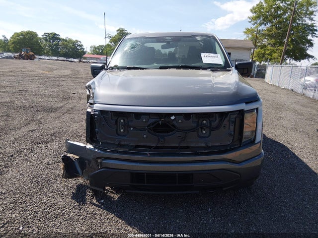 Продажа на аукционе авто 2025 Ford F-150 Lightning Xlt, vin: 1FTVW3LK9SWG05797, номер лота: 44868001