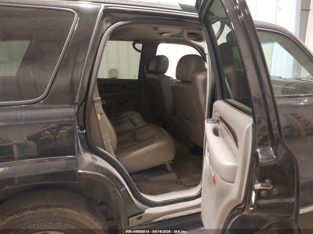 44868014 :رقم المزاد ، 1GYEK63N53R297724 vin ، 2003 Cadillac Escalade Standard مزاد بيع