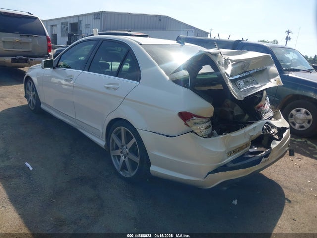 Aukcja sprzedaży 2013 Mercedes-benz C 250 Sport, vin: WDDGF4HB6DR265006, numer aukcji: 44868023
