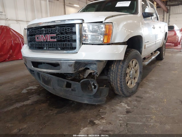 Продаж на аукціоні авто 2011 Gmc Sierra 2500hd Slt, vin: 1GT121CGXBF262251, номер лоту: 44868033