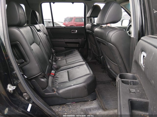 44868058 :رقم المزاد ، 5FNYF4H92CB055941 vin ، 2012 Honda Pilot Touring مزاد بيع