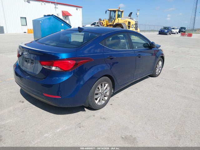 Продажа на аукционе авто 2015 Hyundai Elantra Se, vin: 5NPDH4AE2FH569715, номер лота: 44868071