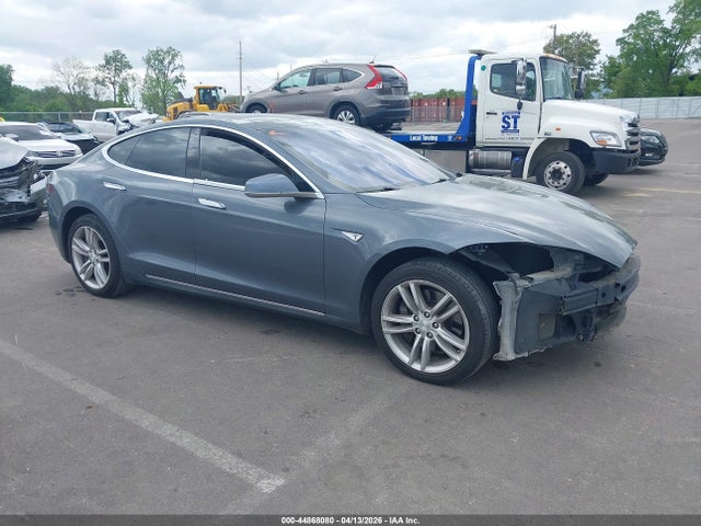 2014 TESLA MODEL S 5YJSA1H10EFP43727