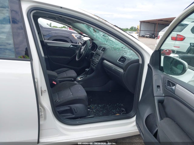 Aukcja sprzedaży 2013 Volkswagen Golf 2.5l 4-door, vin: WVWDB7AJ3DW095796, numer aukcji: 44868100