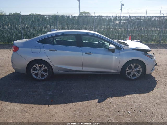 1G1BF5SM3H7213010 Chevrolet Cruze Premier Auto