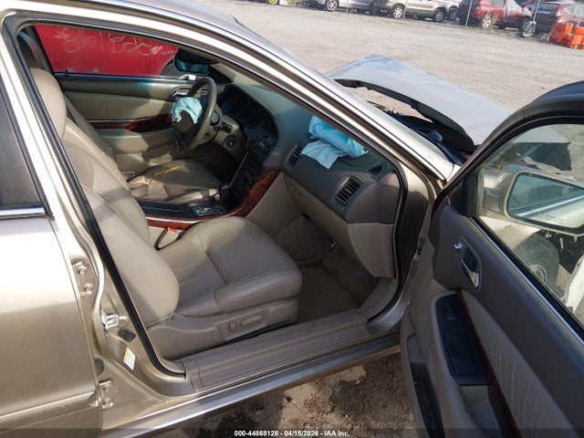 44868128 :رقم المزاد ، 19UUA56643A090308 vin ، 2003 Acura Tl 3.2 مزاد بيع