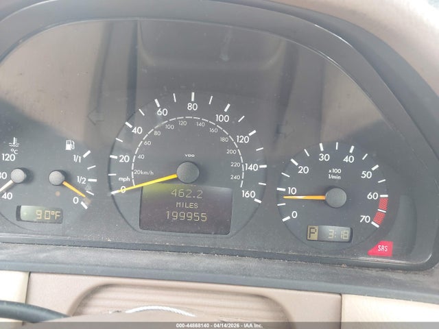 44868140 :رقم المزاد ، WDBJF82J3YX036726 vin ، 2000 Mercedes-benz E 320 4m مزاد بيع