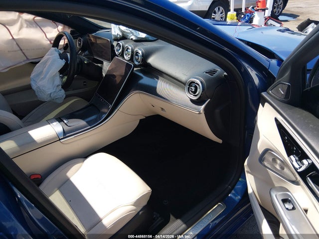 44868156 :رقم المزاد ، W1KAF4GB2NR019031 vin ، 2022 Mercedes-benz C 300 Sedan مزاد بيع