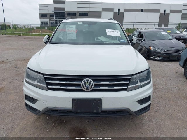 2021 Volkswagen Tiguan 2.0t Se/2.0t Se R-line Black/2.0t Sel მანქანა იყიდება აუქციონზე, vin: 3VV3B7AX3MM031520, აუქციონის ნომერი: 44868164