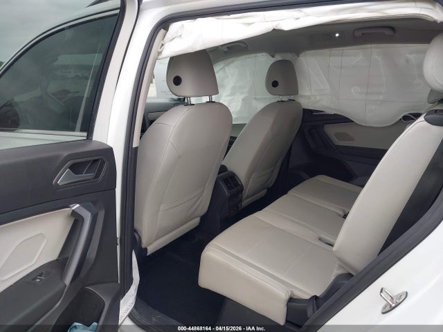 2021 Volkswagen Tiguan 2.0t Se/2.0t Se R-line Black/2.0t Sel მანქანა იყიდება აუქციონზე, vin: 3VV3B7AX3MM031520, აუქციონის ნომერი: 44868164