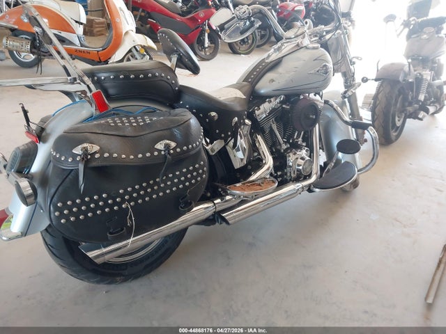 2011 Harley-davidson Flstc მანქანა იყიდება აუქციონზე, vin: 1HD1BW510BB041303, აუქციონის ნომერი: 44868176