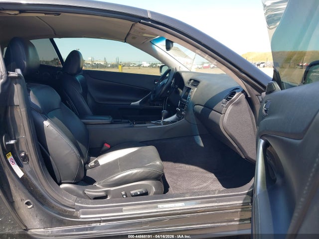 44868191 :رقم المزاد ، JTHFE2C21A2501696 vin ، 2010 Lexus Is 350c مزاد بيع
