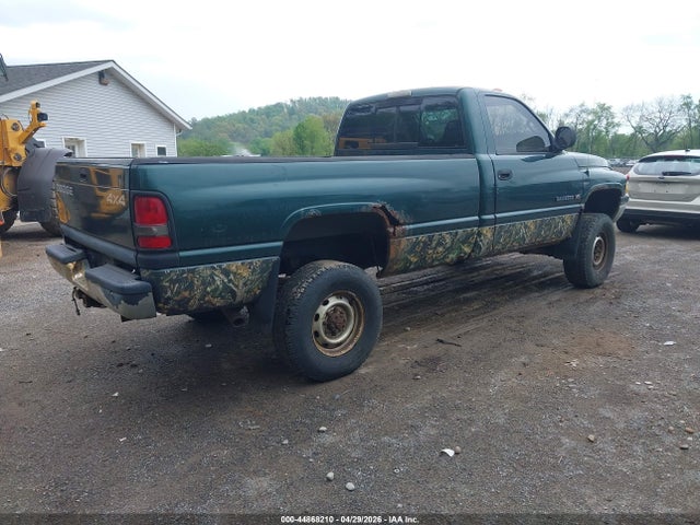 2002 Dodge Ram 2500 St მანქანა იყიდება აუქციონზე, vin: 3B7KF26Z32M207894, აუქციონის ნომერი: 44868210