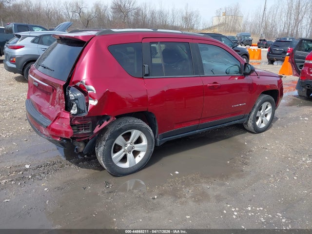 Jeep Compass Sport 2015 1C4NJDBB9FD240240 Image 4