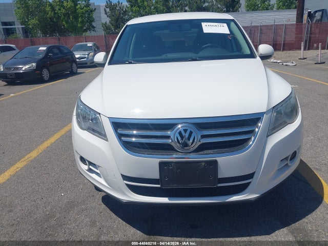 2011 VOLKSWAGEN TIGUAN WVGAV7AX1BW511187 Photo 5