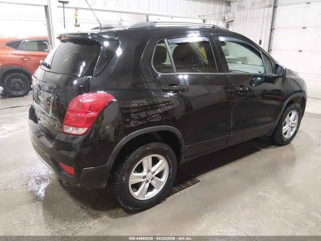 Chevrolet Trax Awd Lt 2022 KL7CJPSM0NB524695 Image 4