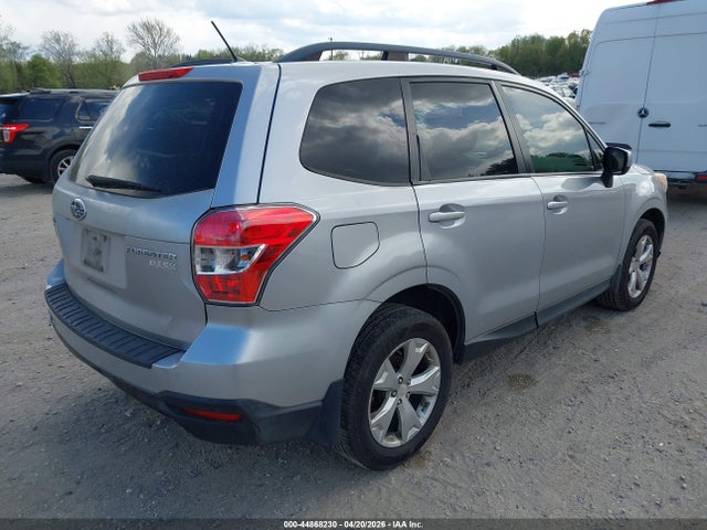 2015 Subaru Forester 2.5i Premium მანქანა იყიდება აუქციონზე, vin: JF2SJADC5FH463330, აუქციონის ნომერი: 44868230