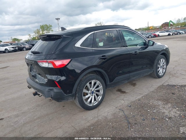 44868233 :رقم المزاد ، 1FMCU9J93NUA07023 vin ، 2022 Ford Escape Titanium مزاد بيع