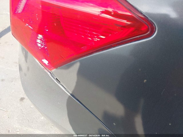 44868237 :رقم المزاد ، 1HGCS1B30BA008862 vin ، 2011 Honda Accord 2.4 Lx-s مزاد بيع