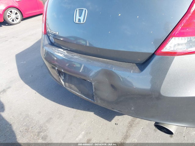 44868237 :رقم المزاد ، 1HGCS1B30BA008862 vin ، 2011 Honda Accord 2.4 Lx-s مزاد بيع