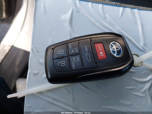 2023 TOYOTA SIENNA 5TDYRKEC0PS143710 Photo 10