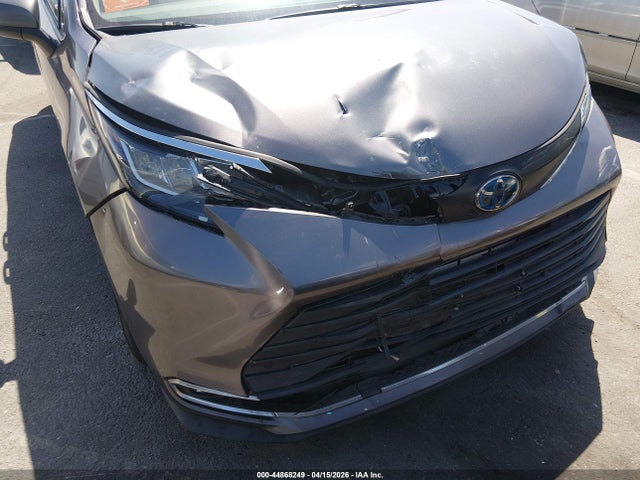 Aukcja sprzedaży 2023 Toyota Sienna Xle, vin: 5TDYRKEC0PS143710, numer aukcji: 44868249