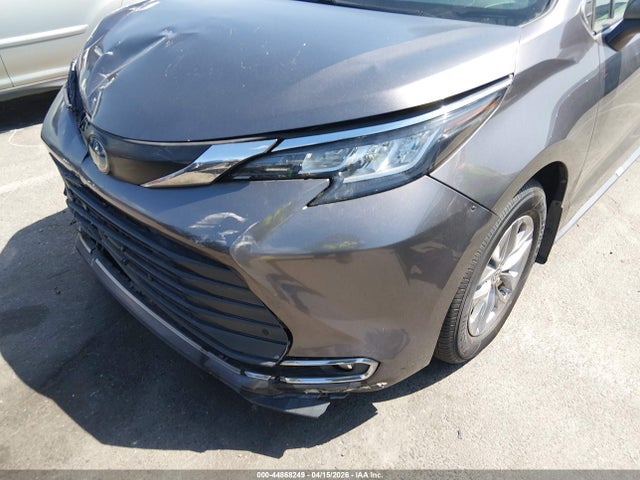 Aukcja sprzedaży 2023 Toyota Sienna Xle, vin: 5TDYRKEC0PS143710, numer aukcji: 44868249