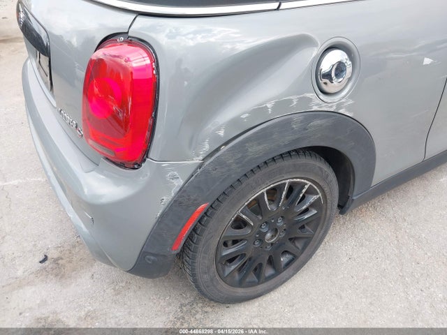 Продажа на аукционе авто 2016 Mini Convertible Cooper S, vin: WMWWG9C55G3A91454, номер лота: 44868298