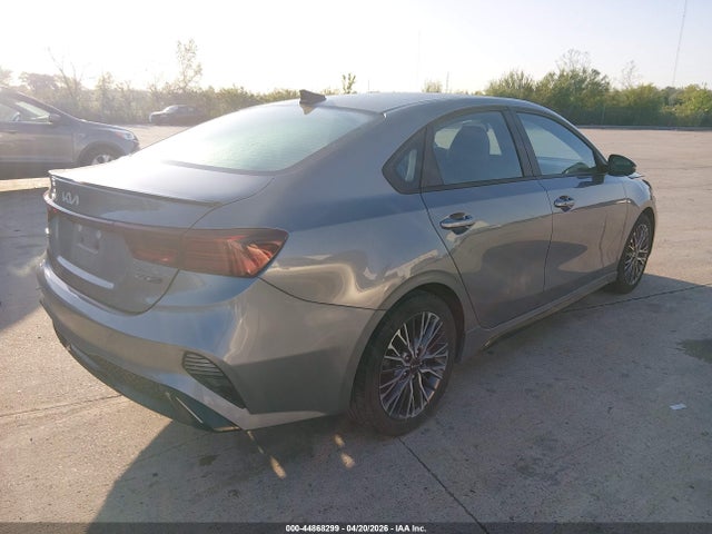 2022 Kia Forte Gt-line მანქანა იყიდება აუქციონზე, vin: 3KPF54ADXNE486304, აუქციონის ნომერი: 44868299