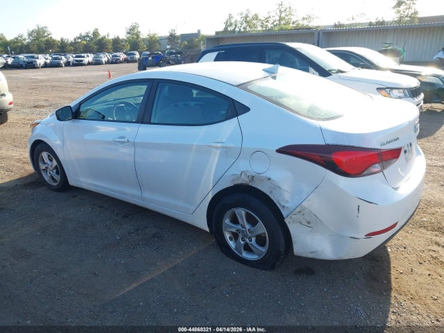 Hyundai ELANTRA SE 2015 5NPDH4AE7FH642755 Image 3