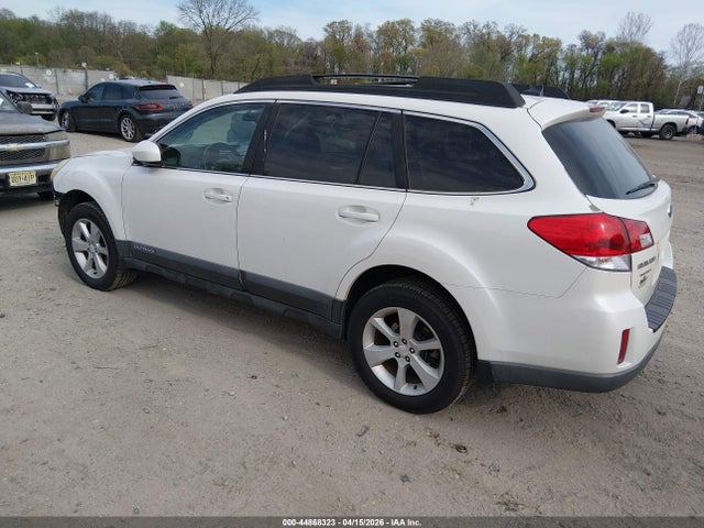 Продаж на аукціоні авто 2014 Subaru Outback 2.5i Premium, vin: 4S4BRBCC0E3201513, номер лоту: 44868323