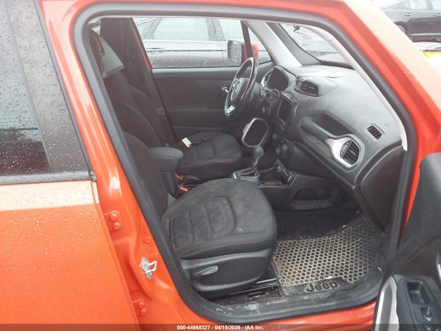 44868327 :رقم المزاد ، ZACCJBBB1JPH52015 vin ، 2018 Jeep Renegade Latitude 4x4 مزاد بيع
