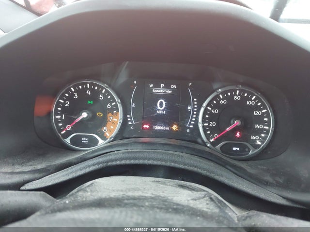 44868327 :رقم المزاد ، ZACCJBBB1JPH52015 vin ، 2018 Jeep Renegade Latitude 4x4 مزاد بيع