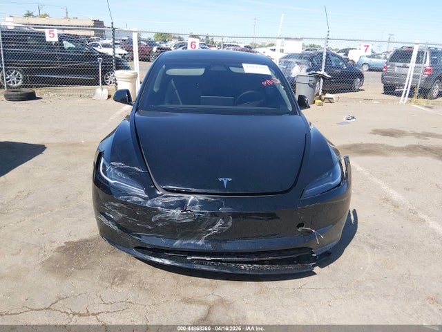 44868360 :رقم المزاد ، 5YJ3E1EB6SF952343 vin ، 2025 Tesla Model 3 Long Range All-wheel Drive مزاد بيع