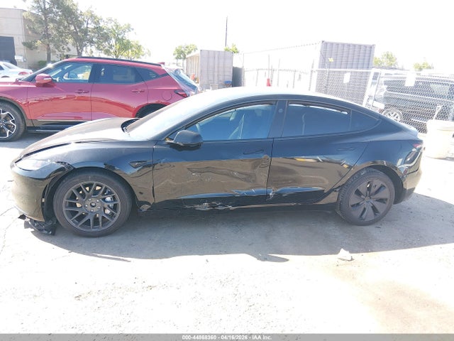 44868360 :رقم المزاد ، 5YJ3E1EB6SF952343 vin ، 2025 Tesla Model 3 Long Range All-wheel Drive مزاد بيع