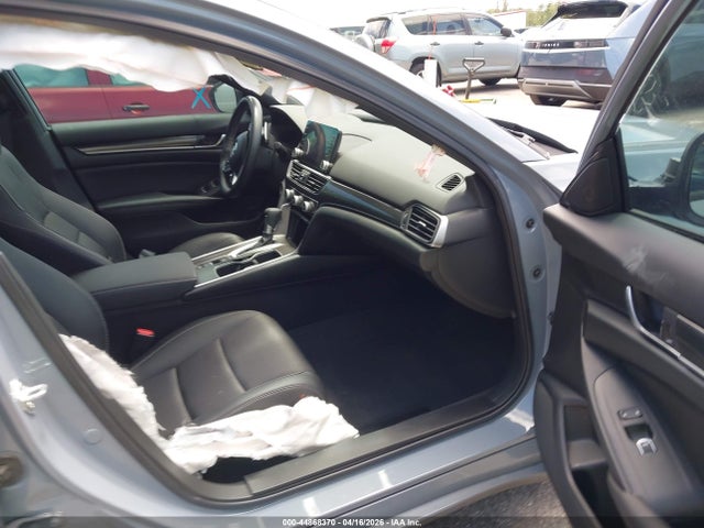 44868370 :رقم المزاد ، 1HGCV1F32NA107947 vin ، 2022 Honda Accord Sport مزاد بيع