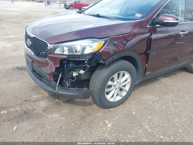 44868414 :رقم المزاد ، 5XYPGDA32GG148813 vin ، 2016 Kia Sorento 2.4l Lx مزاد بيع