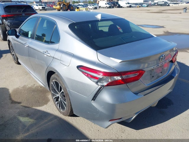 4T1B11HK1KU796878 Toyota CAMRY SE