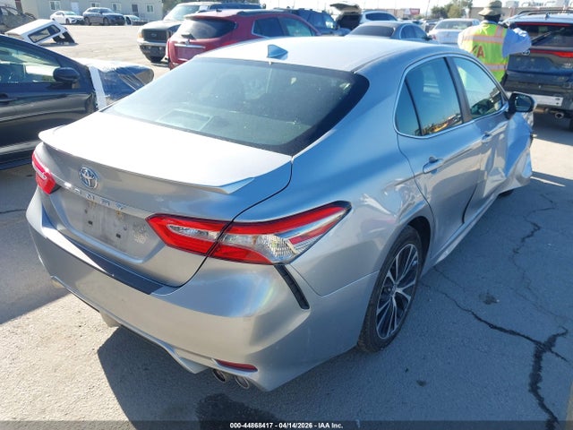 4T1B11HK1KU796878 Toyota CAMRY SE