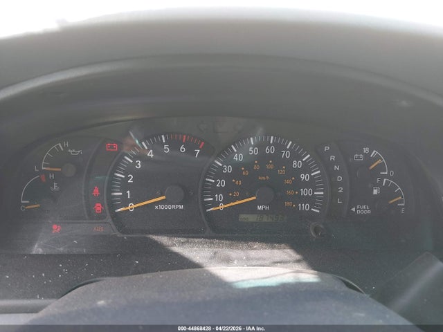 Aukcja sprzedaży 2002 Toyota Tundra Sr5 V8, vin: 5TBRT34172S323862, numer aukcji: 44868428
