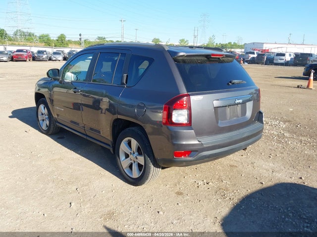 44868439 :رقم المزاد ، 1C4NJCBA5HD147333 vin ، 2017 Jeep Compass Sport Fwd مزاد بيع