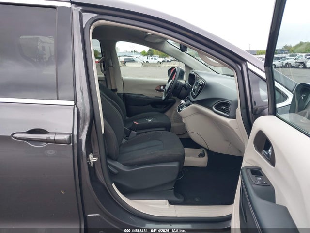 2023 CHRYSLER VOYAGER 2C4RC1CG6PR610854 Photo 4